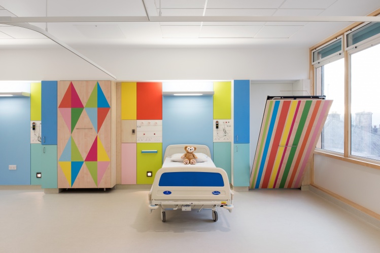 英國NHS醫(yī)院vi設(shè)計，醫(yī)院logo設(shè)計